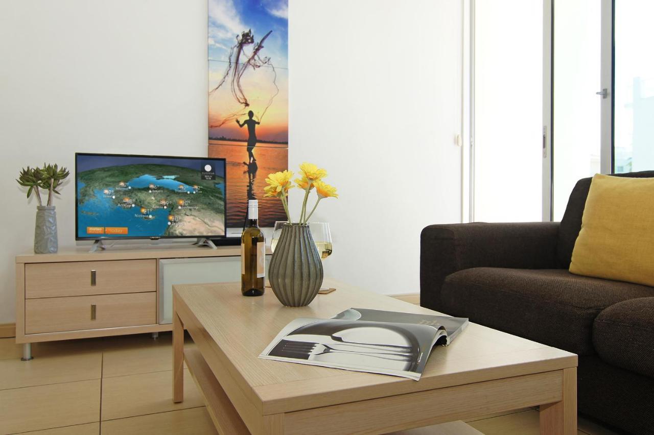 Calypso - Coralli Beachfront Apartment Protaras Eksteriør bilde