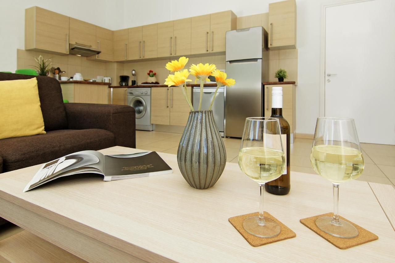 Calypso - Coralli Beachfront Apartment Protaras Eksteriør bilde