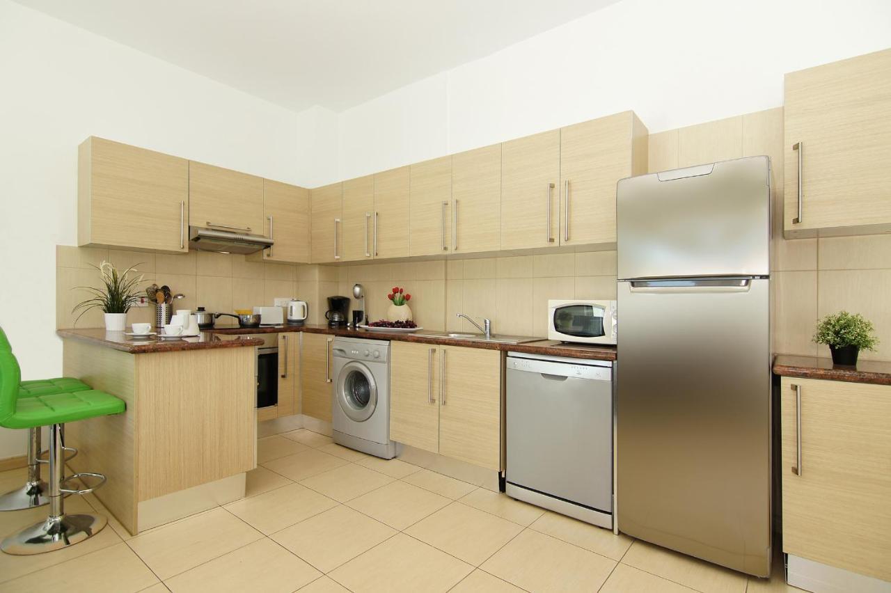 Calypso - Coralli Beachfront Apartment Protaras Eksteriør bilde