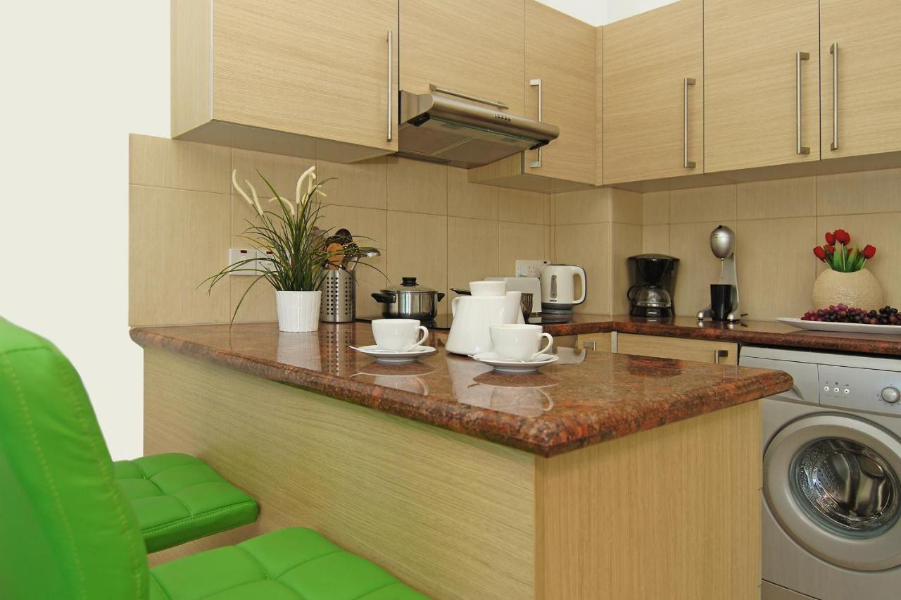 Calypso - Coralli Beachfront Apartment Protaras Eksteriør bilde