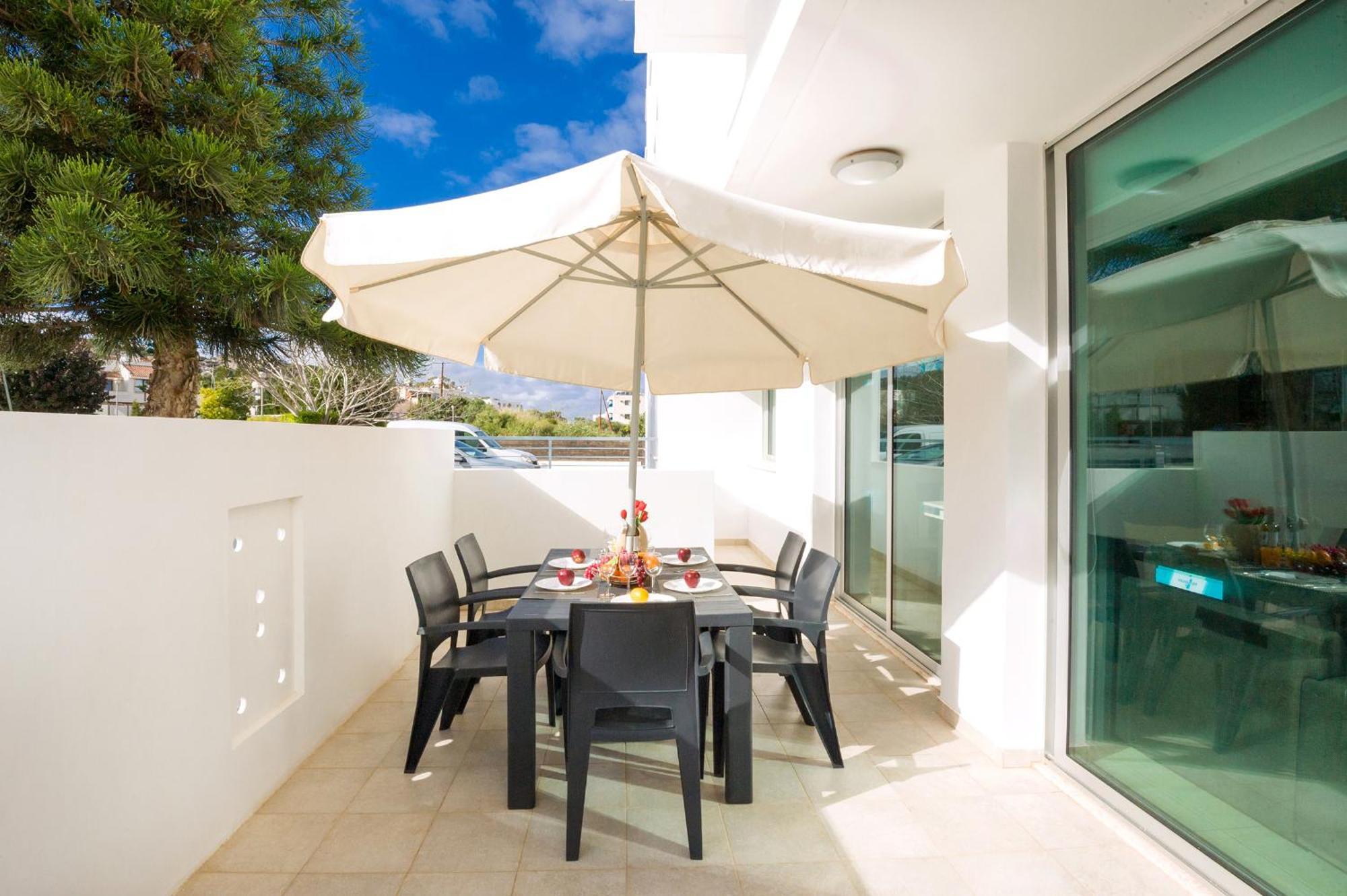 Calypso - Coralli Beachfront Apartment Protaras Eksteriør bilde