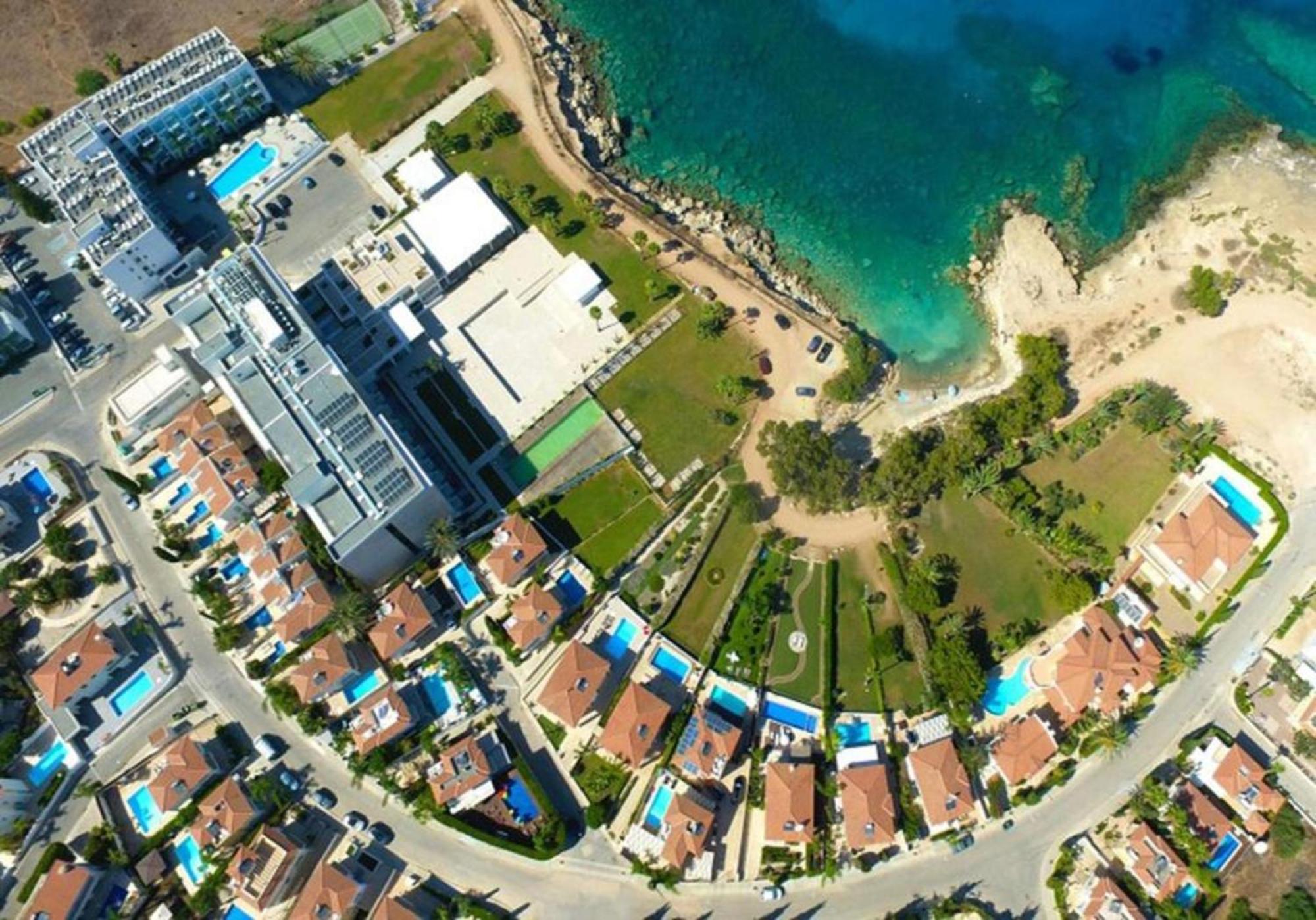 Calypso - Coralli Beachfront Apartment Protaras Eksteriør bilde