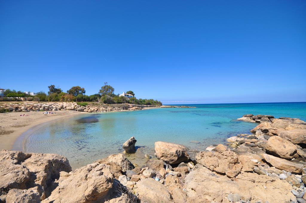 Calypso - Coralli Beachfront Apartment Protaras Eksteriør bilde